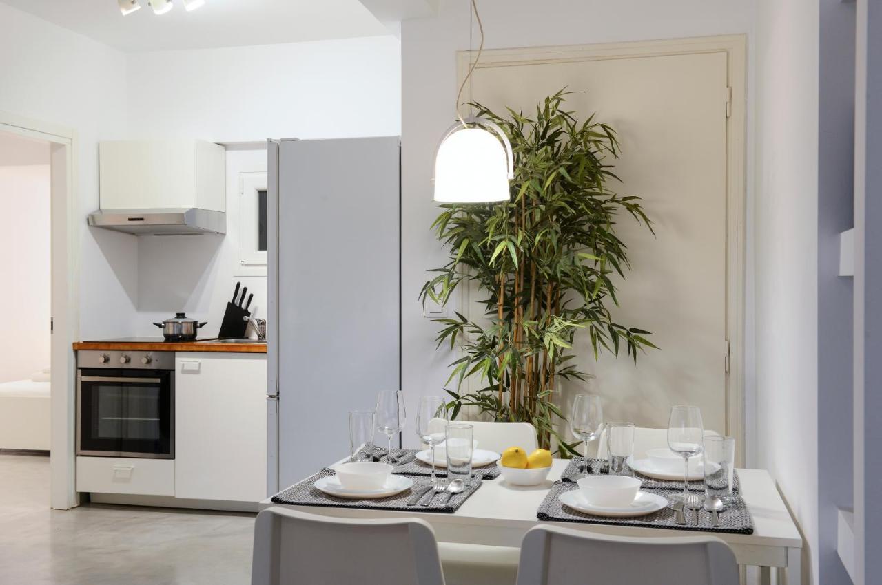 Athens One Apartment By Olala Homes Eksteriør billede